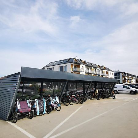 Klimatyzowany Apartament Blue , Sarbinowo Parking Basen Extérieur photo